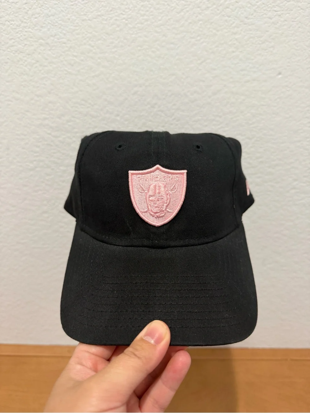 New Era Raiders 9Twenty Cap with Pink Logo